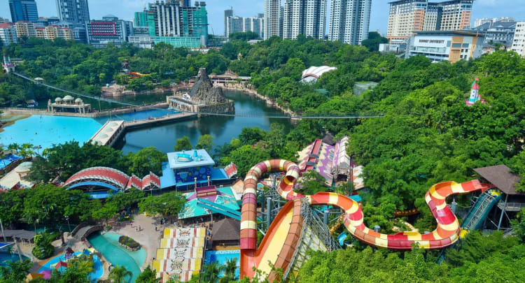 Sunway Lagoon Water Park Malaysia